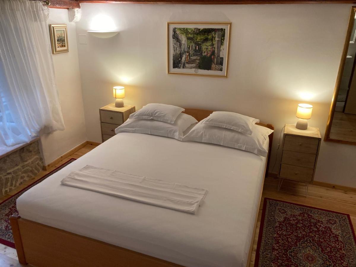 Guesthouse Vicelic 1 ดูบรอฟนิก ภายนอก รูปภาพ